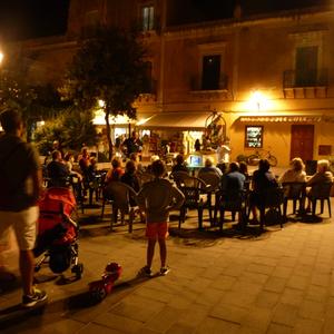 Kamishibai in Piazza Castello